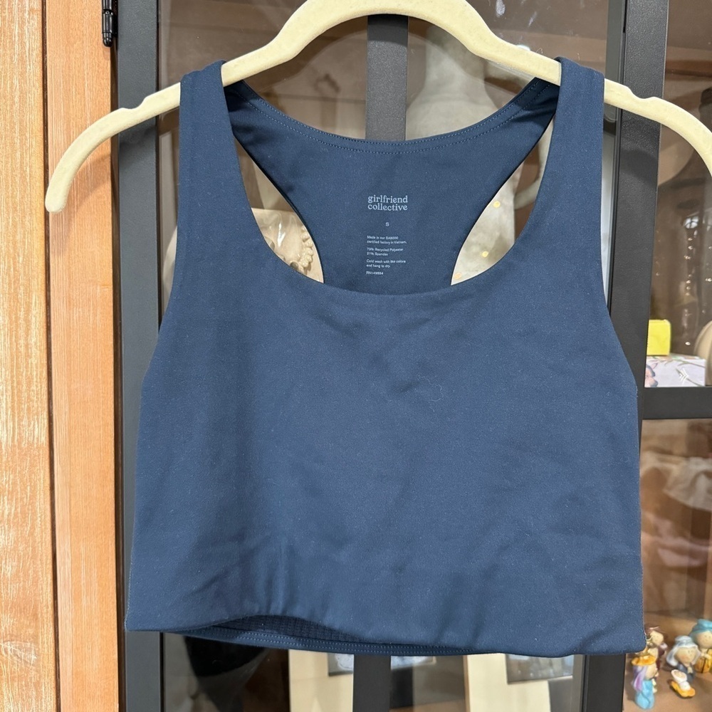 Girlfriend Collective Paloma Racerback bra midnight navy seamless workout tank